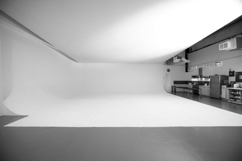STUDIO HIRE